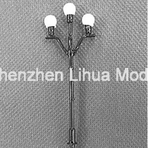 LHM313 metal yard lamp----three head