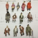 1:87 HO scale sitting boutique figures